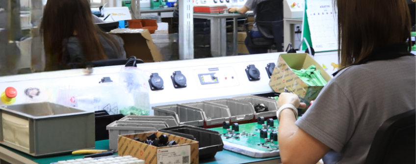 Assembly and Packaging Service